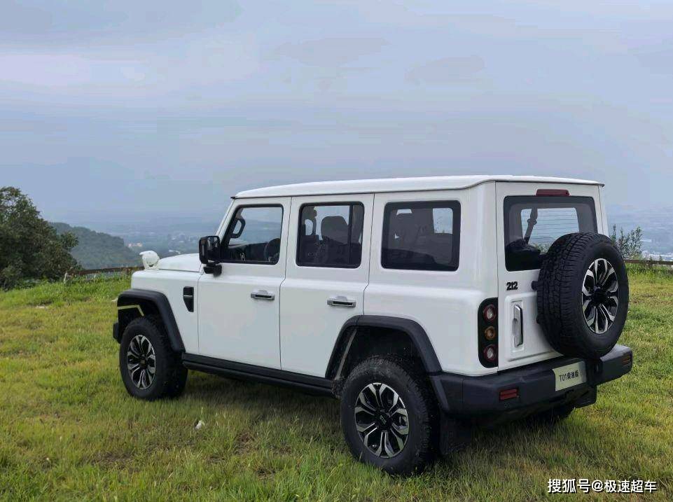 硬派经典的新生:bj212 柴油版四驱越野车品鉴