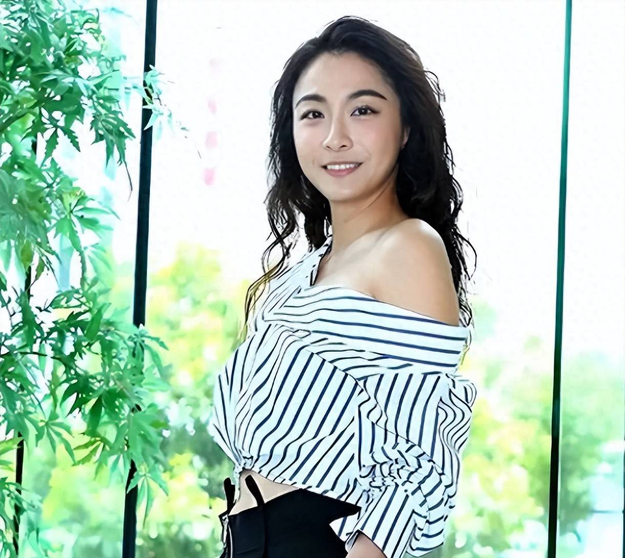 当时江祖平在社交平台为"求助女演员"发声,揭露娱乐圈黑暗
