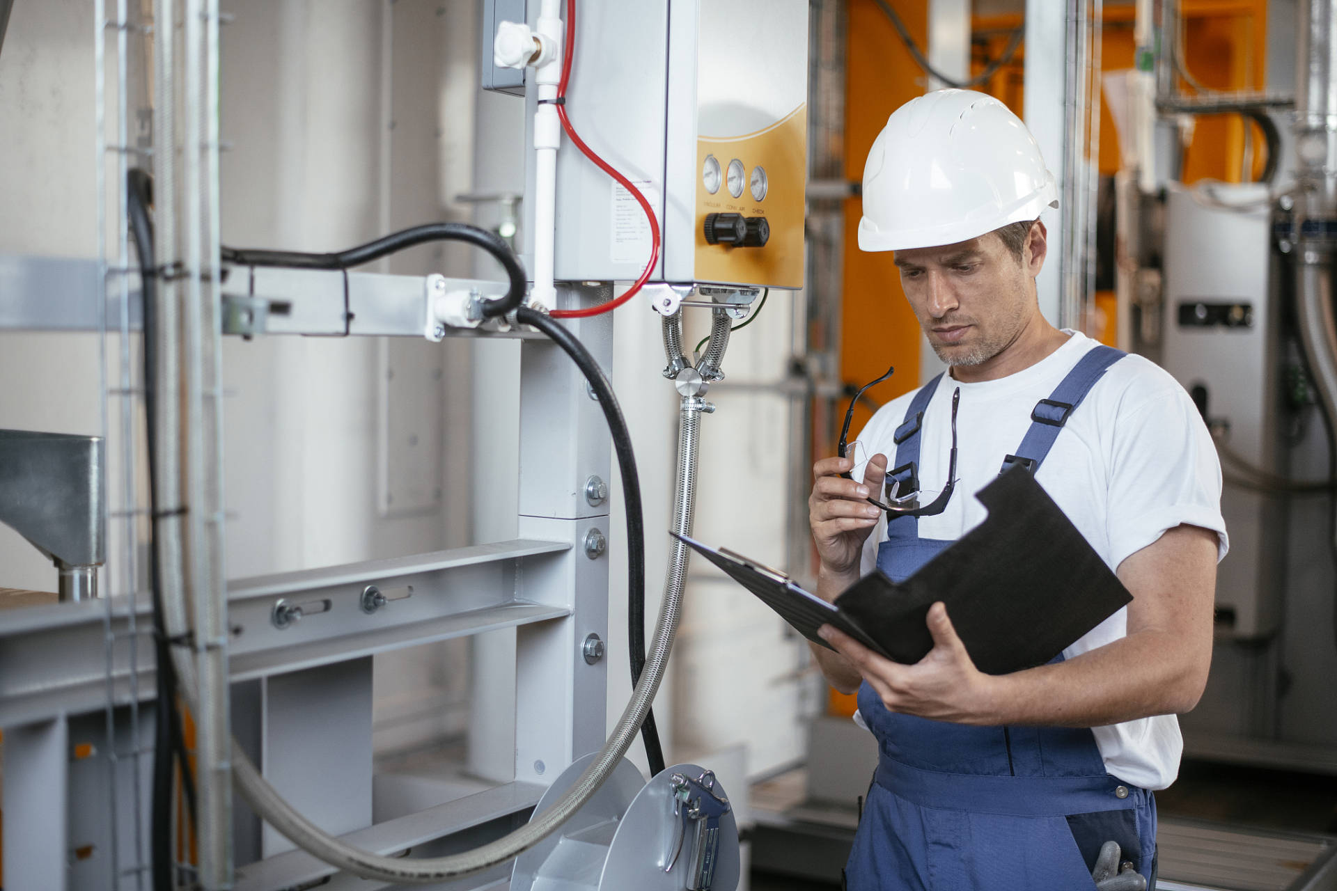 仪器仪表维修工报考流程?怎么报考?有何作用?颁发单位?考试形式?