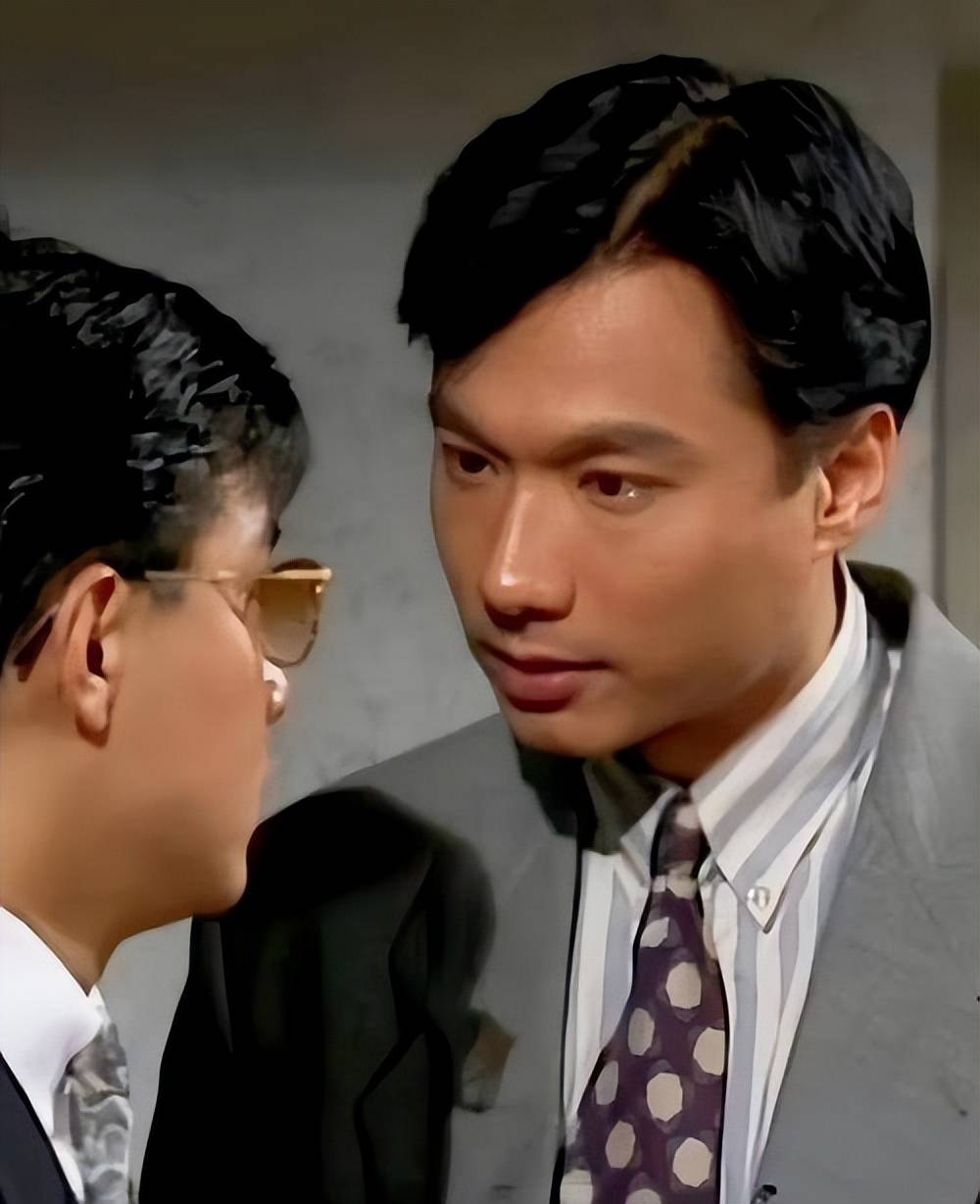 昔日香港男神,如今老到认不出,两婚两离后,64岁林俊贤活成这样