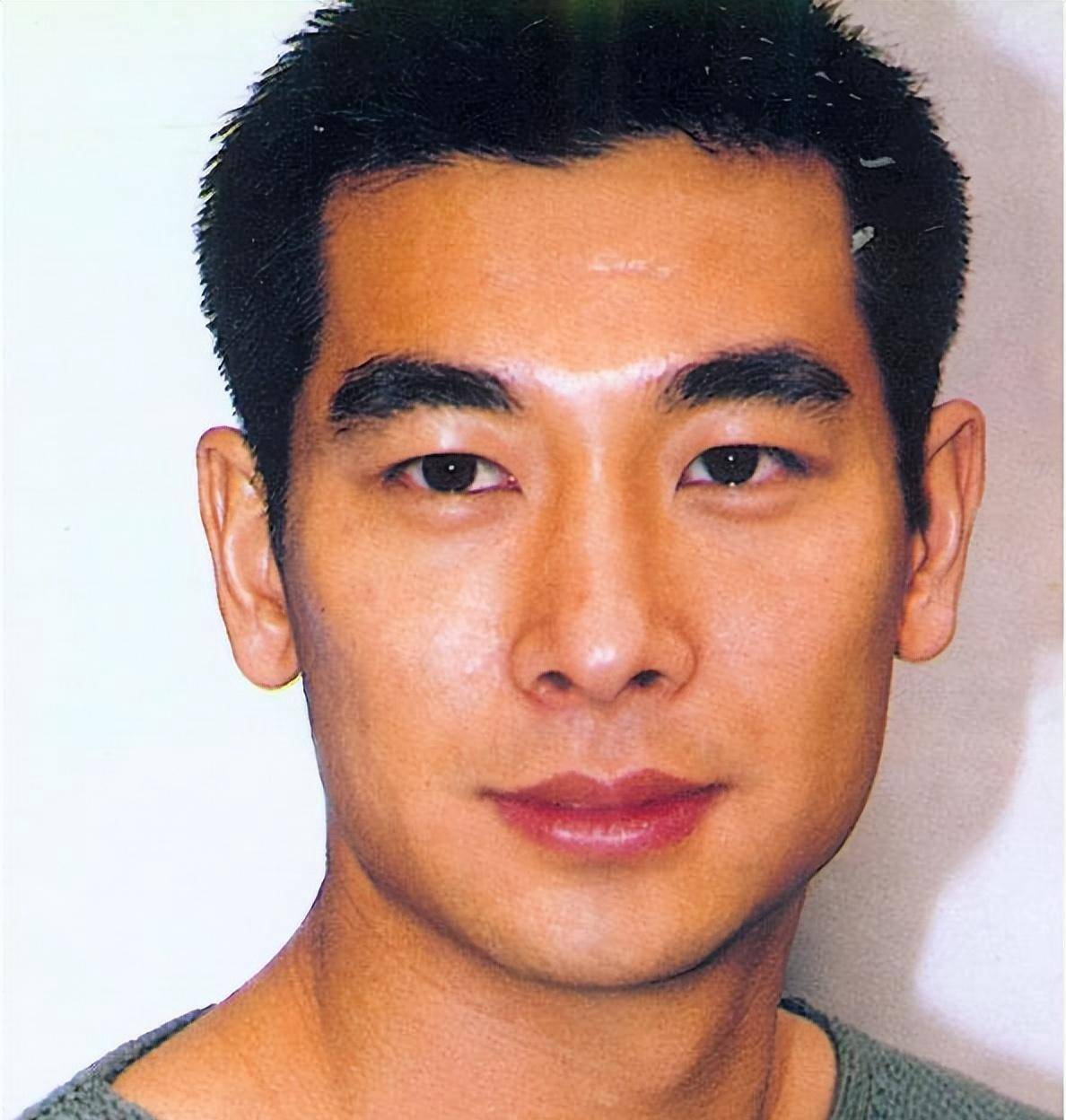 赵文卓:一代武打巨星的陨落,这是时代的错,还是他自作自受