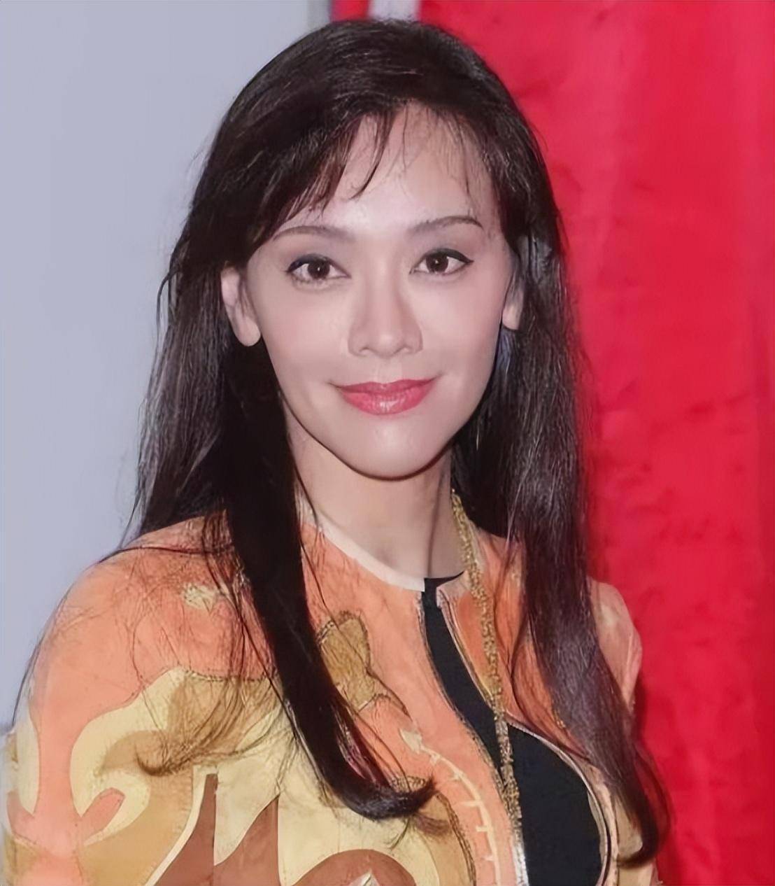 著名演员郭秀云:港姐出道进入娱乐圈,父亲是珠宝商人