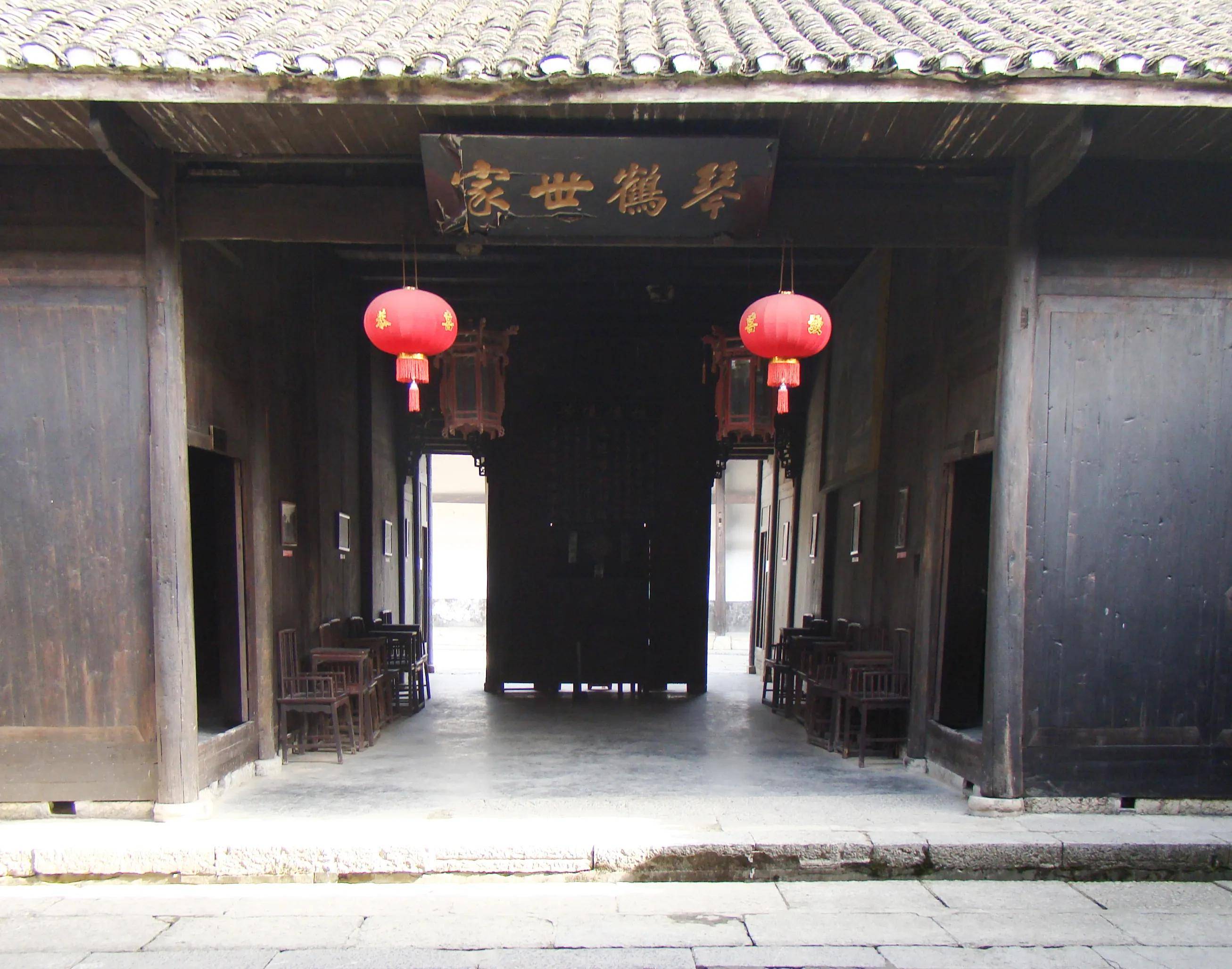 赵世炎故居位于重庆市酉阳县的龙潭镇,是国家级重点文物保护单位,历史