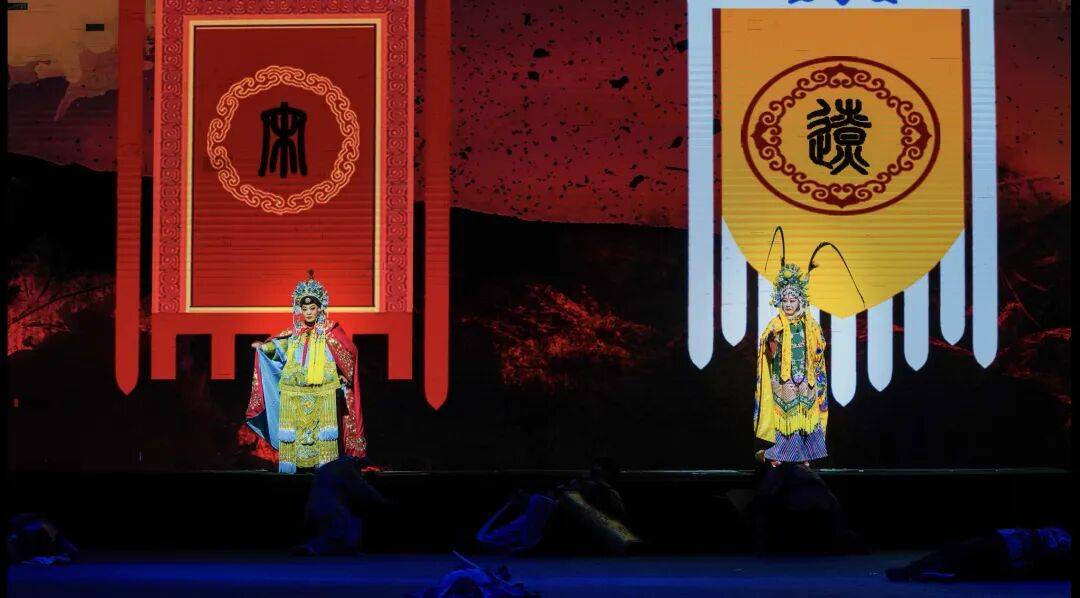 梨园堂唱响压轴大戏 《笑泯情仇》谱写艺术周华彩终章