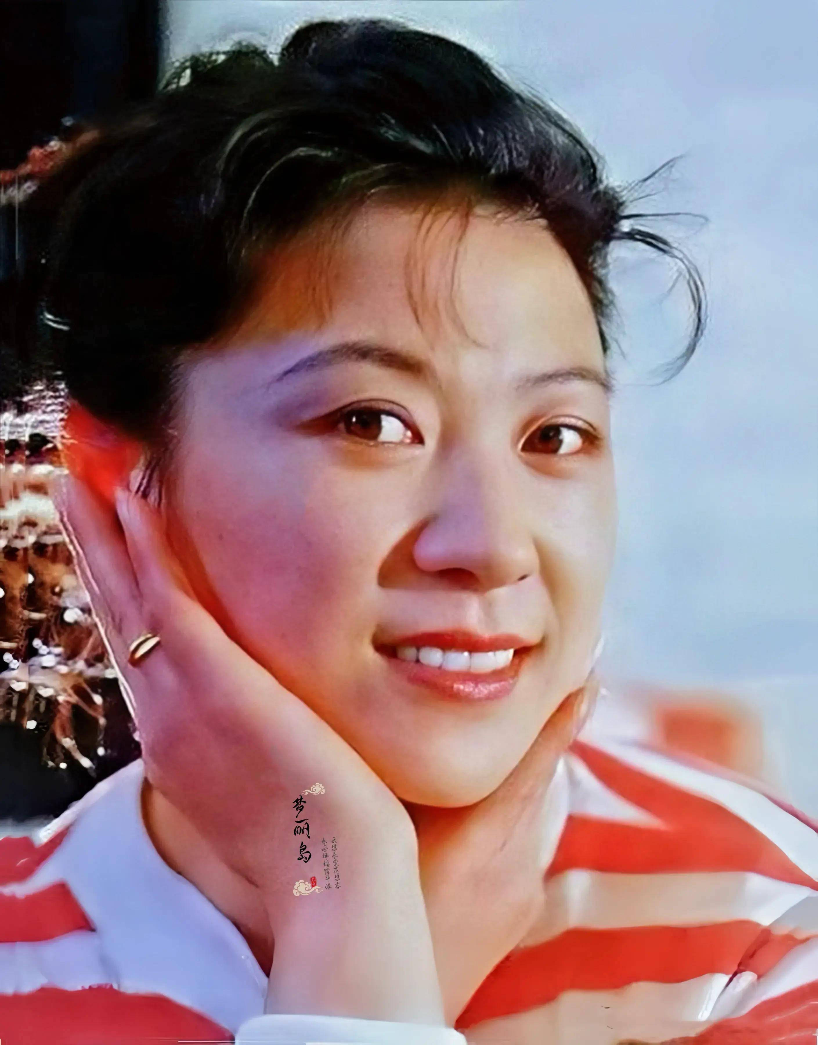 著名演员王馥荔,"相貌平平"的王群是她这辈子最正确的"选择"