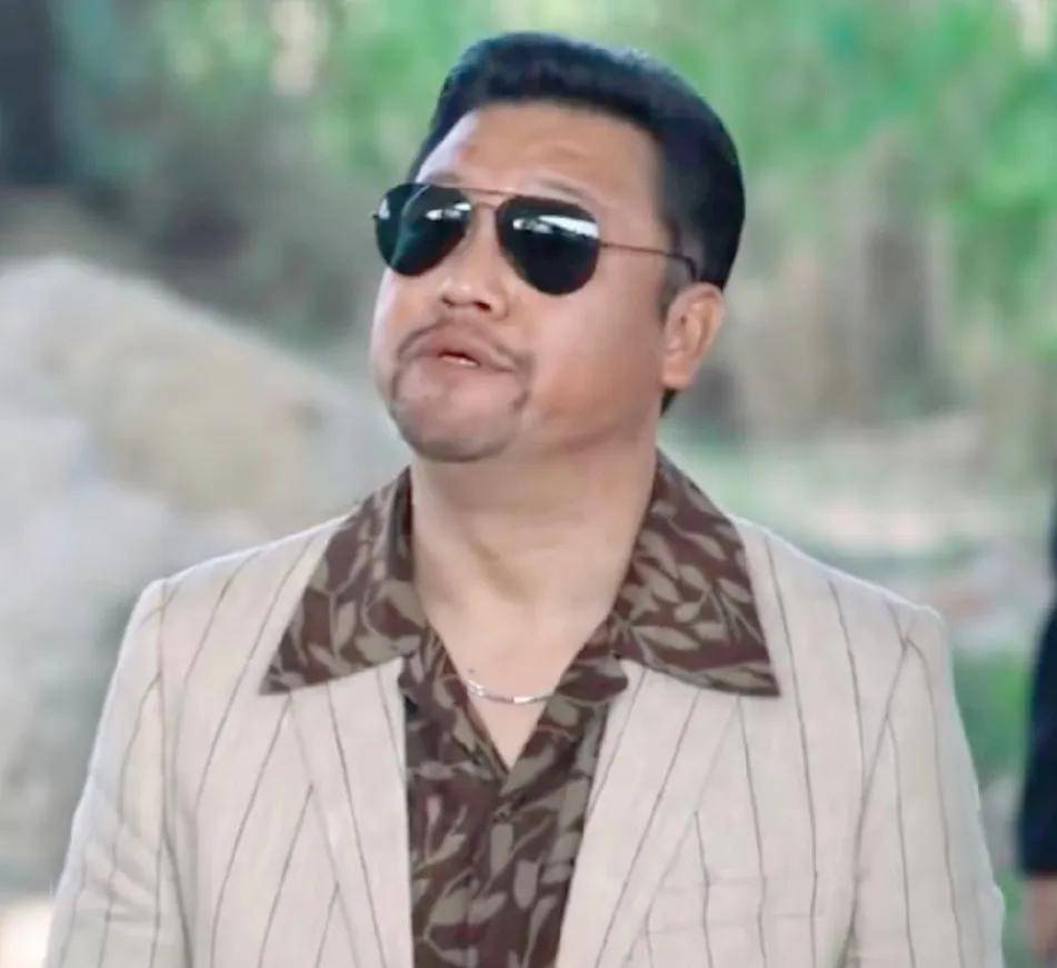 贾冰为何突然不"红"了?细扒他之前干过的事,就不足为奇了