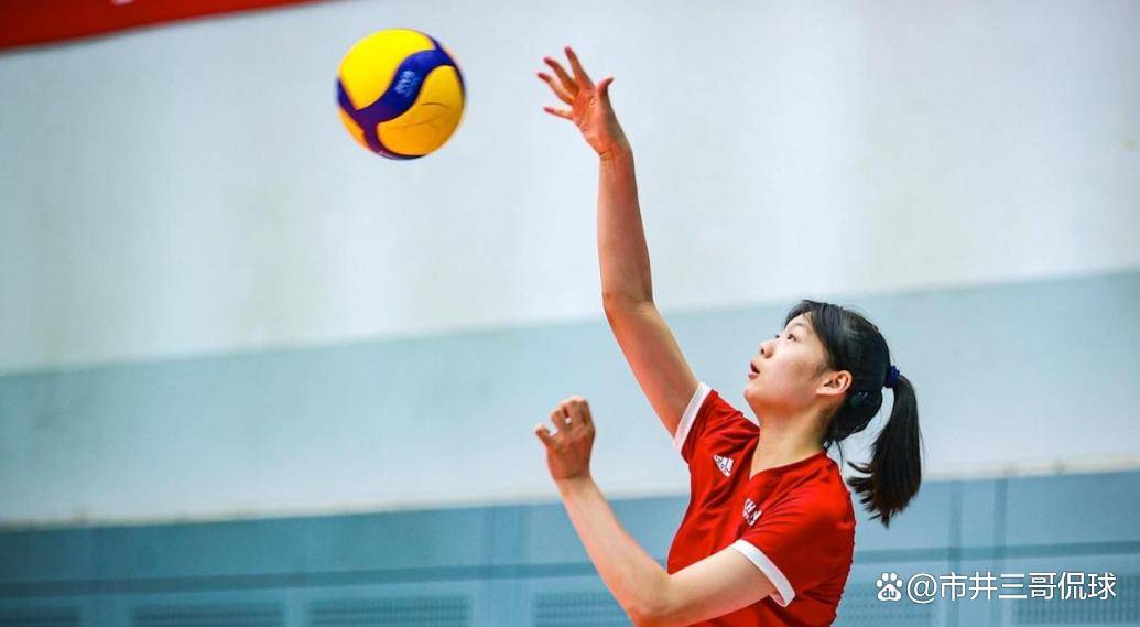 52岁何琦挂帅u16女排!亚洲两大赛事来袭,1米91小将能否复制黄金一代?