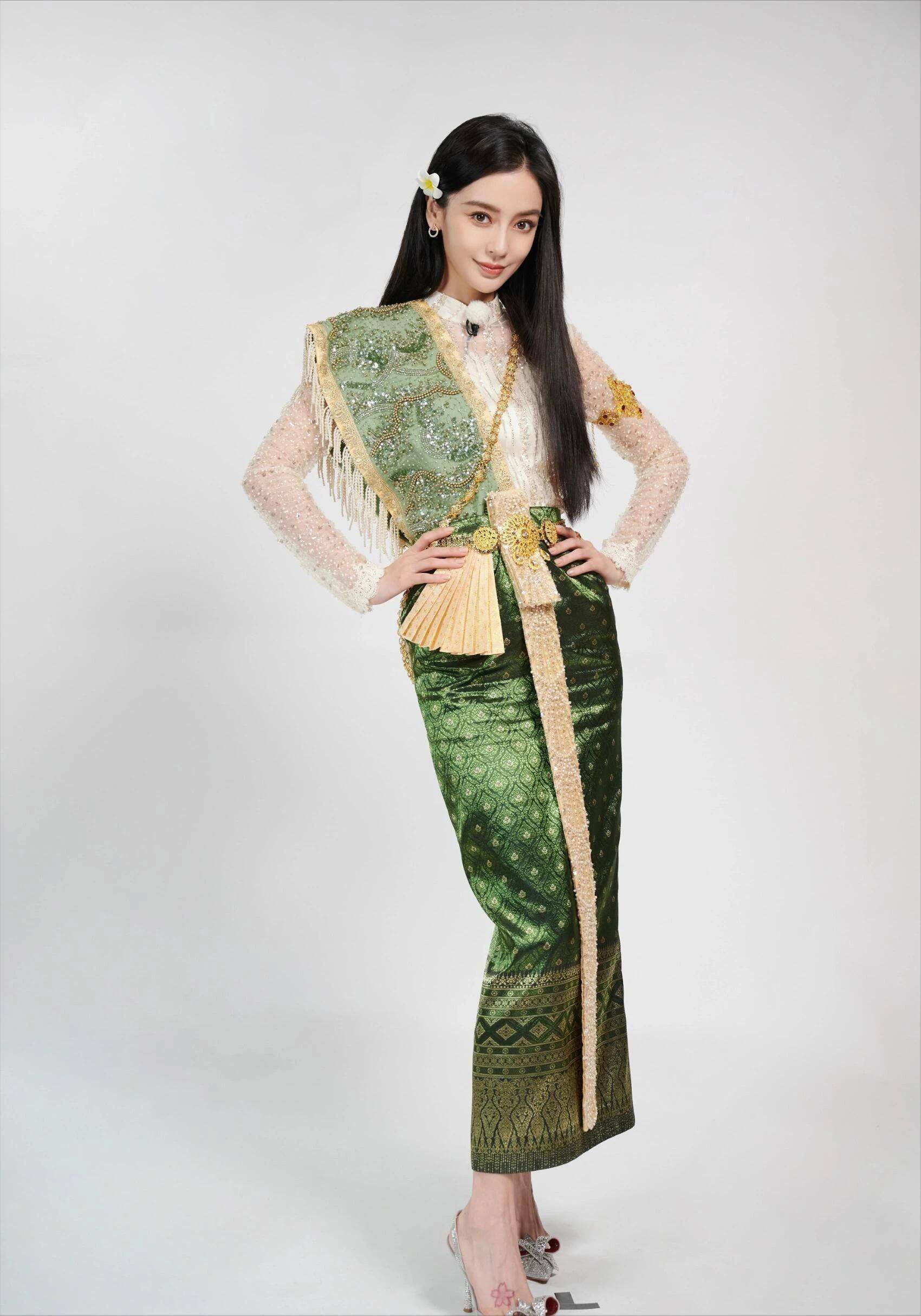 杨颖泰国录跑男,新妆造给人眼前一亮