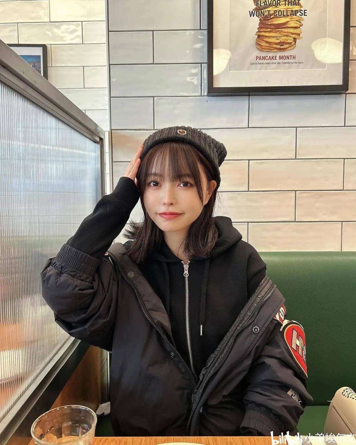 纱仓真菜、山岸绮花、相泽南、七泽美亚、爱弓凉 日本明星时尚动态_路人_裙子_造型