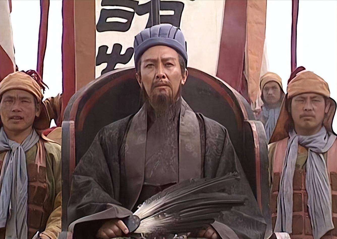 这时,姜维不再犹豫,开始继承诸葛亮的遗志,继续进行北伐