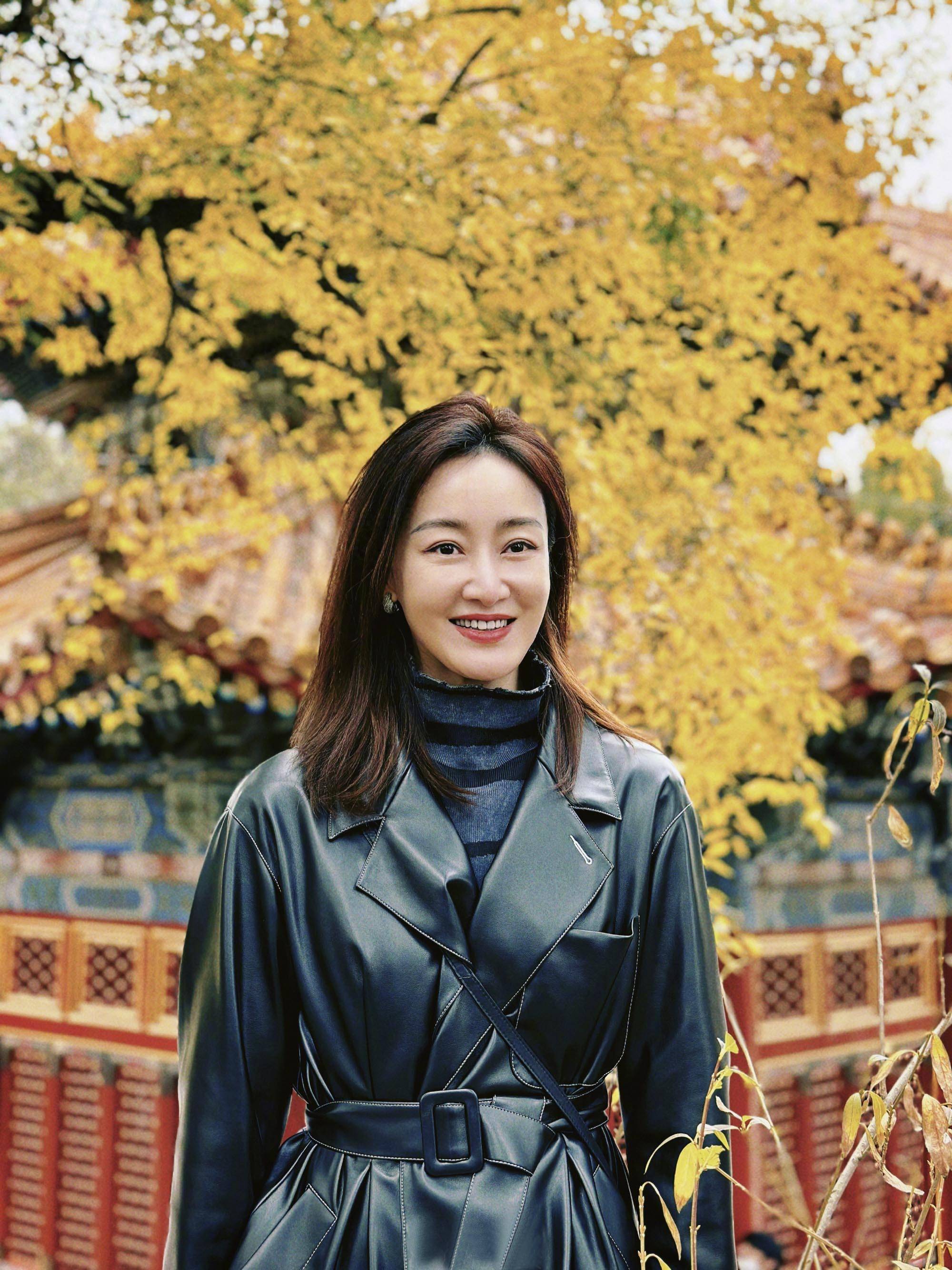 赵子琪:与新闻联播主持人杨柳谈过恋爱,嫁富商遭议论