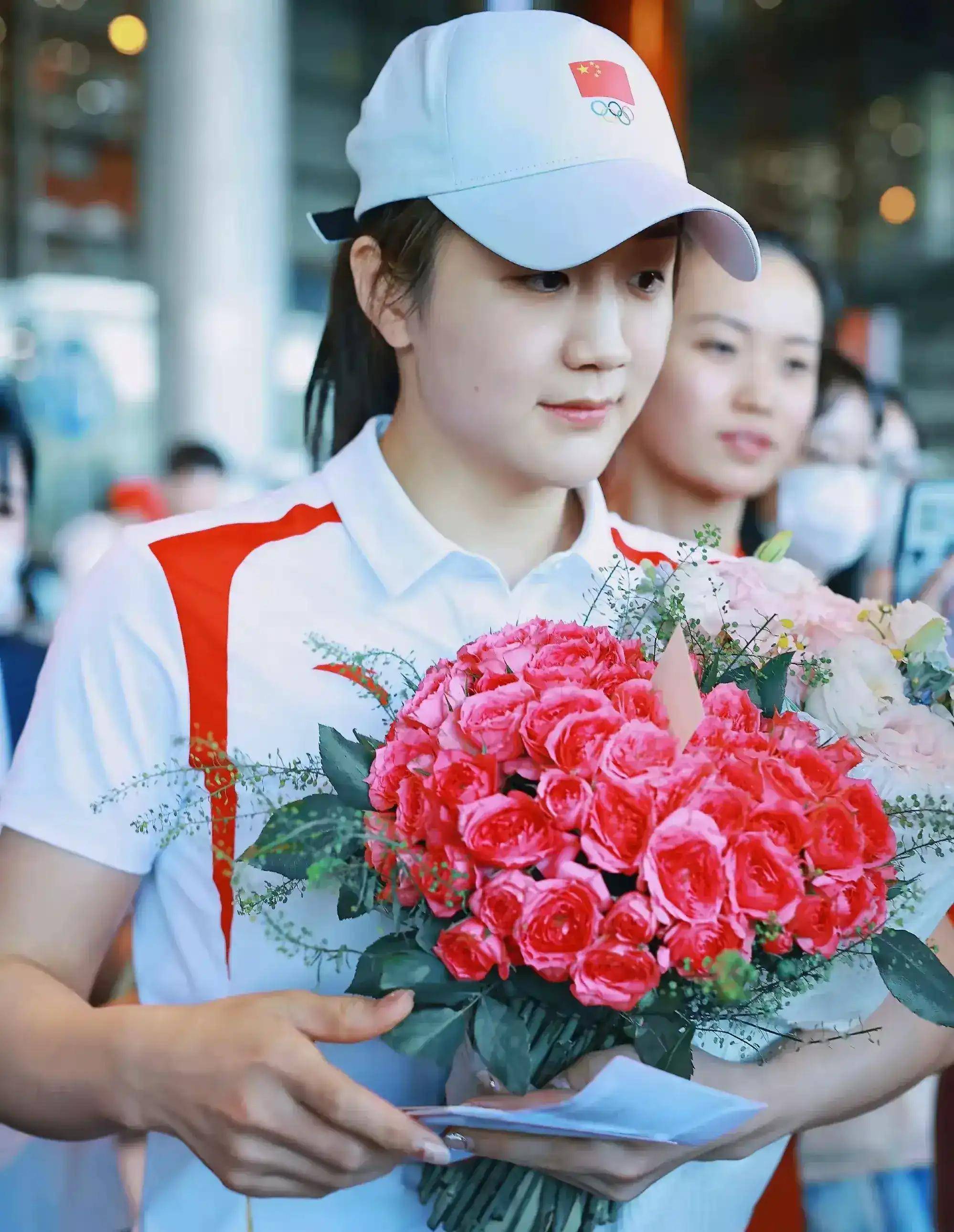 两人合影曝光,陈若琳与国乒队关系好