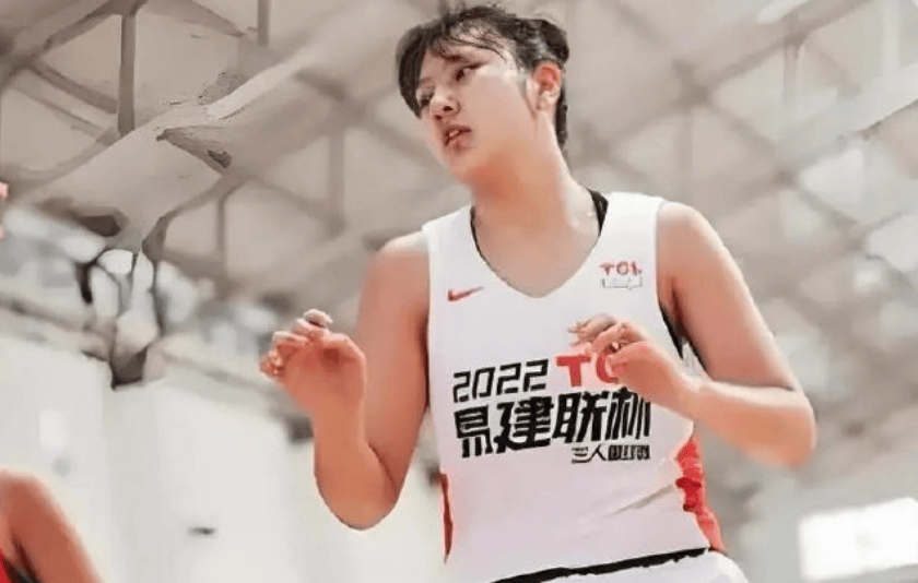 正式官宣留洋！李月汝妹妹踏上征程，刚打完U16亚青赛