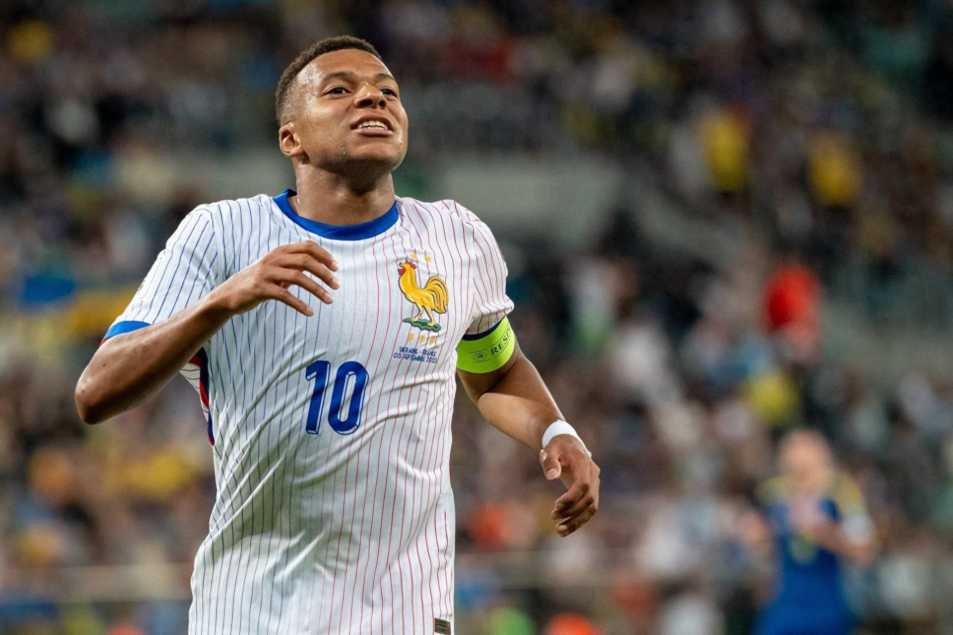 从德尚的轻描淡写到皇马的不安，姆巴佩的脚踝牵动着所有人的心