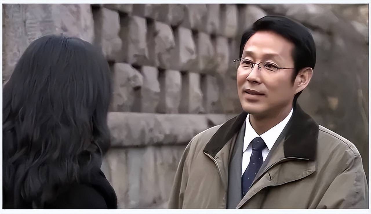 左小青:陈道明的绯闻女友,孙红雷的梦中情人,47岁依旧风韵犹存