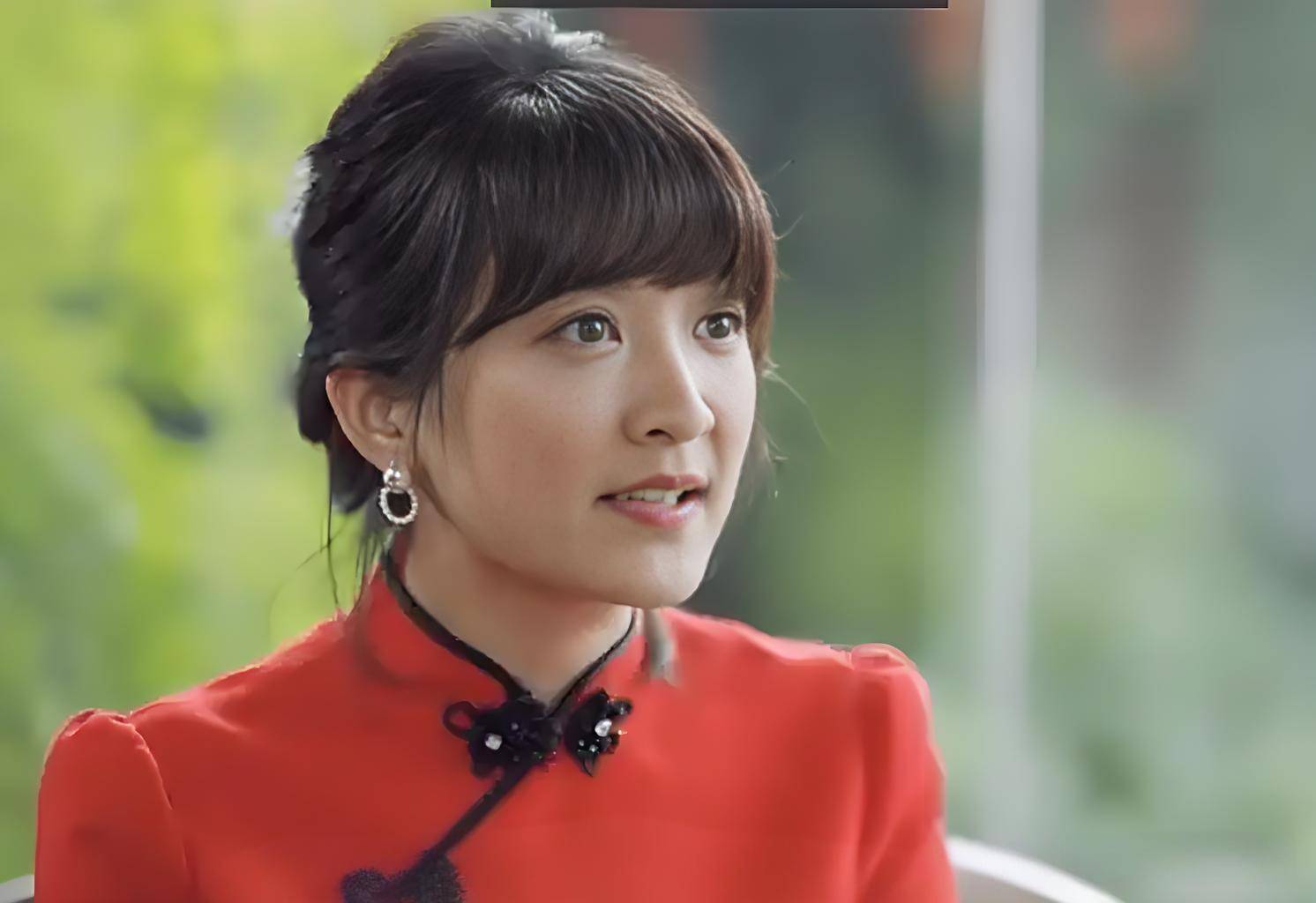 41岁马粤慧:《今日关注》不输黎绮雯,婚姻成迷,美少女低调当妈