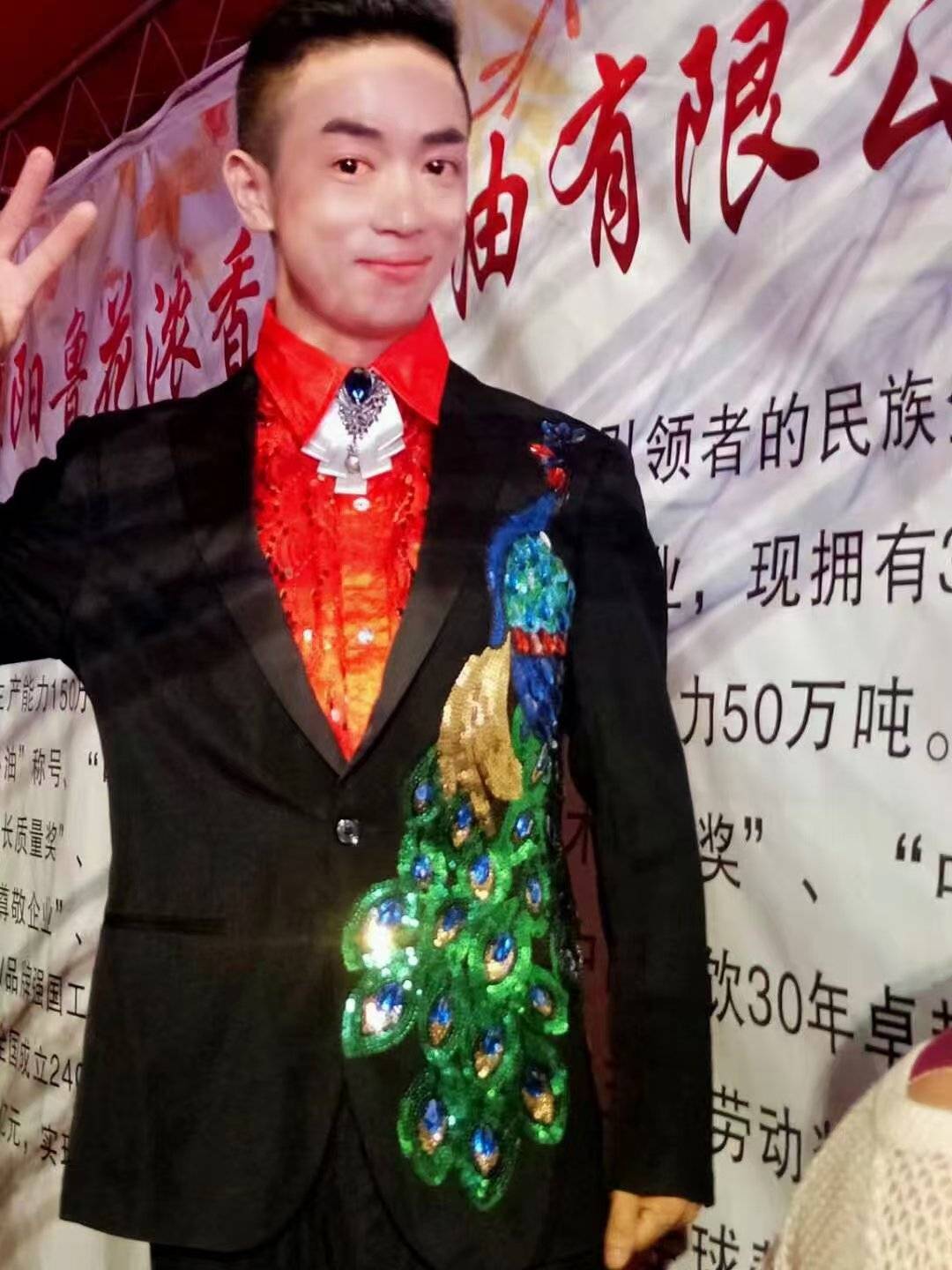 灵魂歌手刘海洋三登襄水大舞台夺冠用歌声诠释热爱与坚守