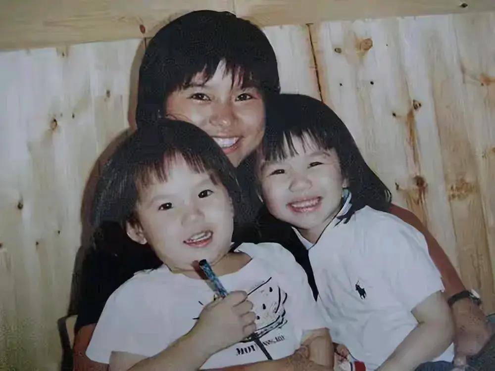 林珊珊:金牌dj,软硬天师胞姐,郑伊健经纪人,嫁香港飞人事业强