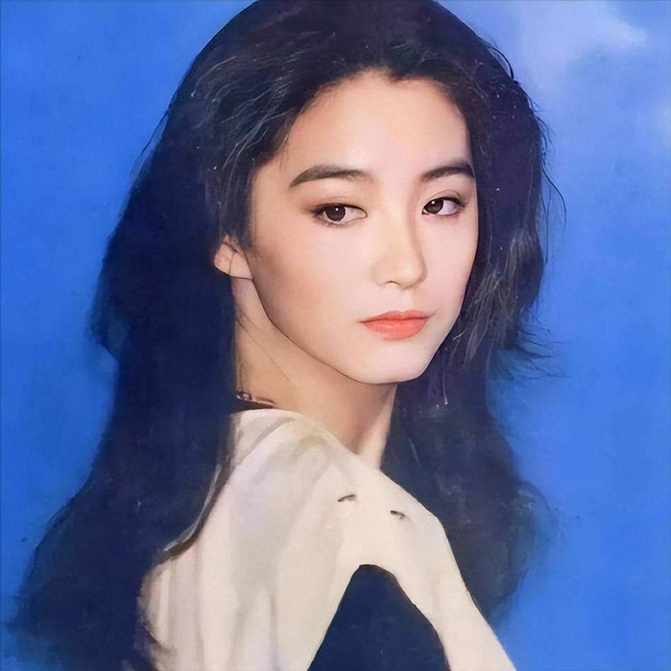 大美人林青霞:正确的决定,就是为富豪老公生两个女儿