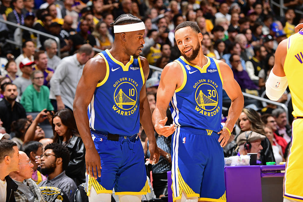 NBA最新实力榜：马刺雷霆领跑，勇士 16 快船 19，二番战成低迷缩影