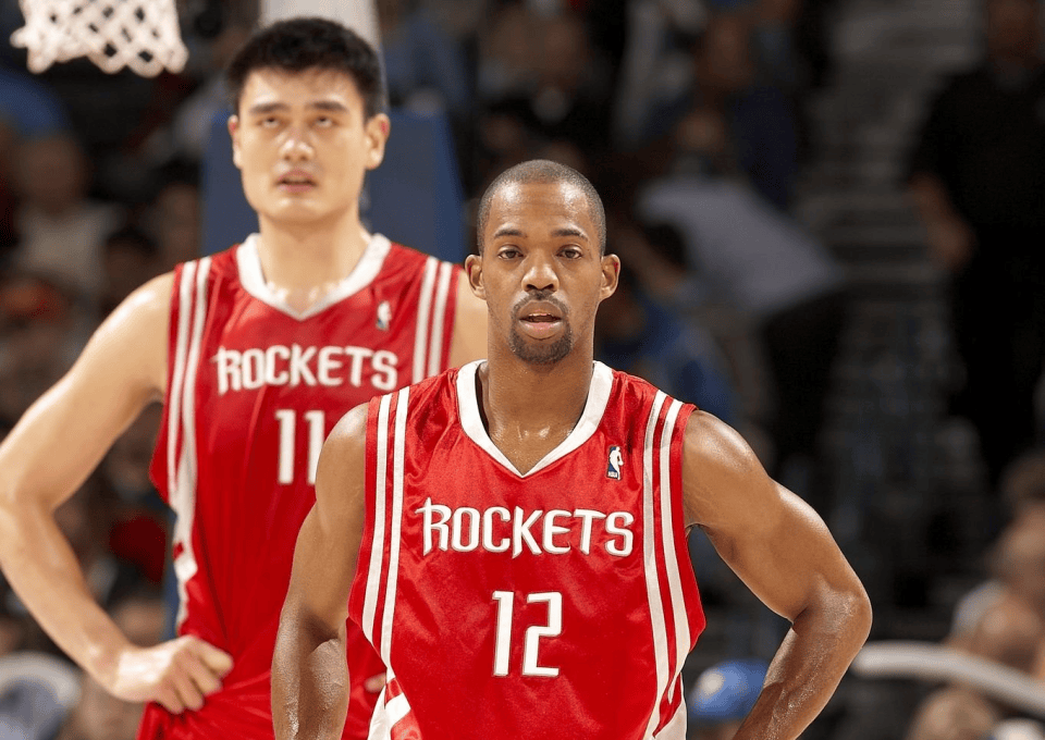 49岁阿尔斯通成高中球队主帅!最佳队友首发中锋?选姚明而非魔兽