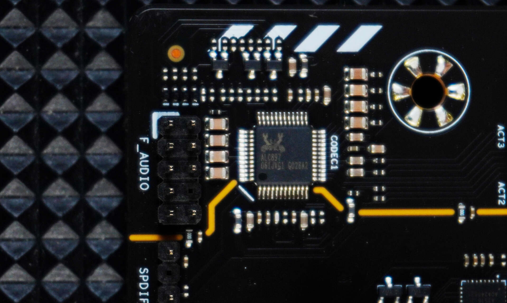 装机当然要选对的！性价比主板之选，铭瑄B860终结者主板