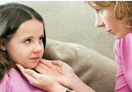 无意说的这些话可能是孩子自卑源头,父母应该引起重视