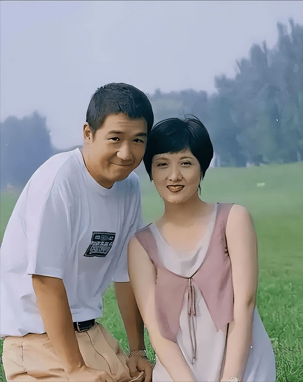 68岁邓婕后悔了吗?继子张默不争气,养女却越来越像张国立