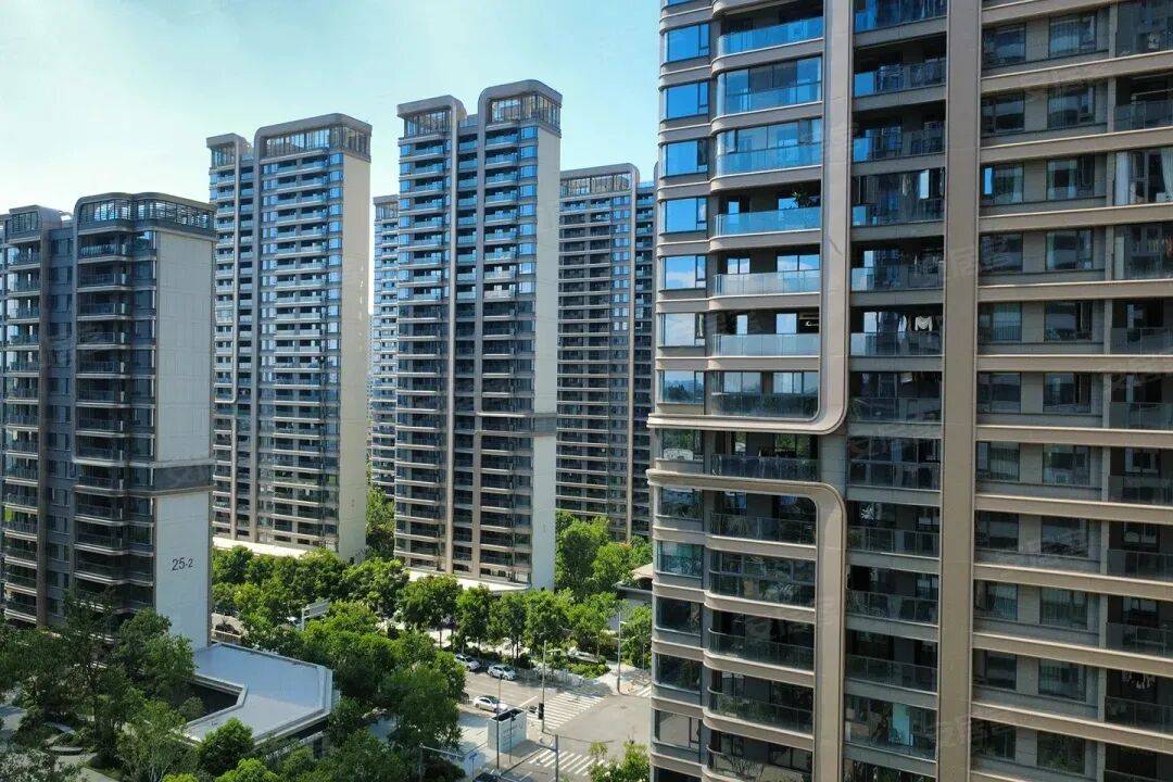 11月最新热搜:武汉香港置地元庐(武汉香港置地元庐)售楼处电话地址