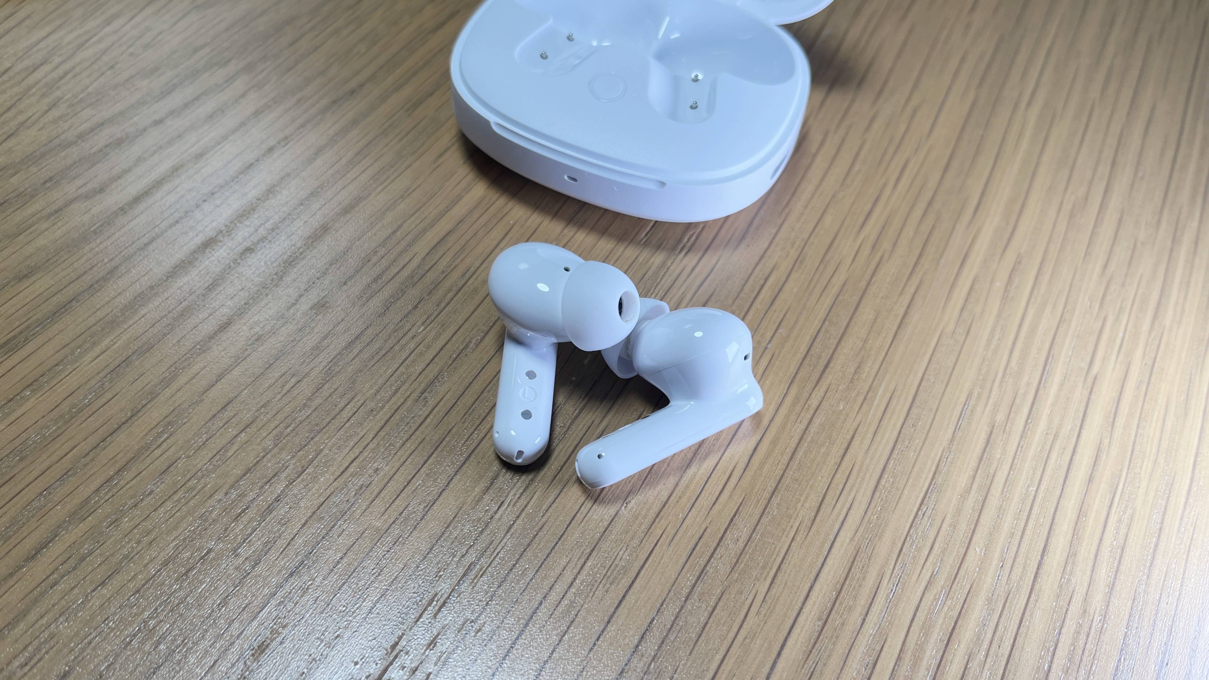 百元出头好声音,同声传译不用愁,漫步者 X2 Evo 立体声蓝牙耳机