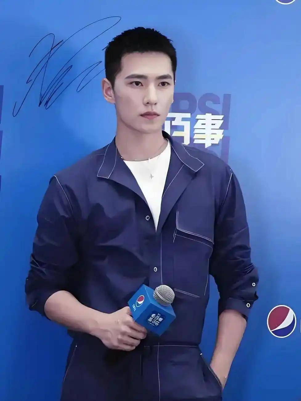 美男子寸头杀排行榜出炉!杨洋夺冠,肖战第5谁更显型男气质?