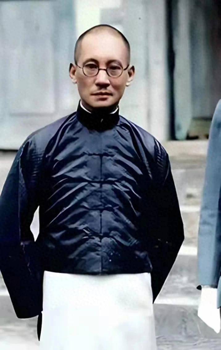 这是"云南王"龙云儿媳林黛的真实样貌,亚洲影后,果然风华绝代