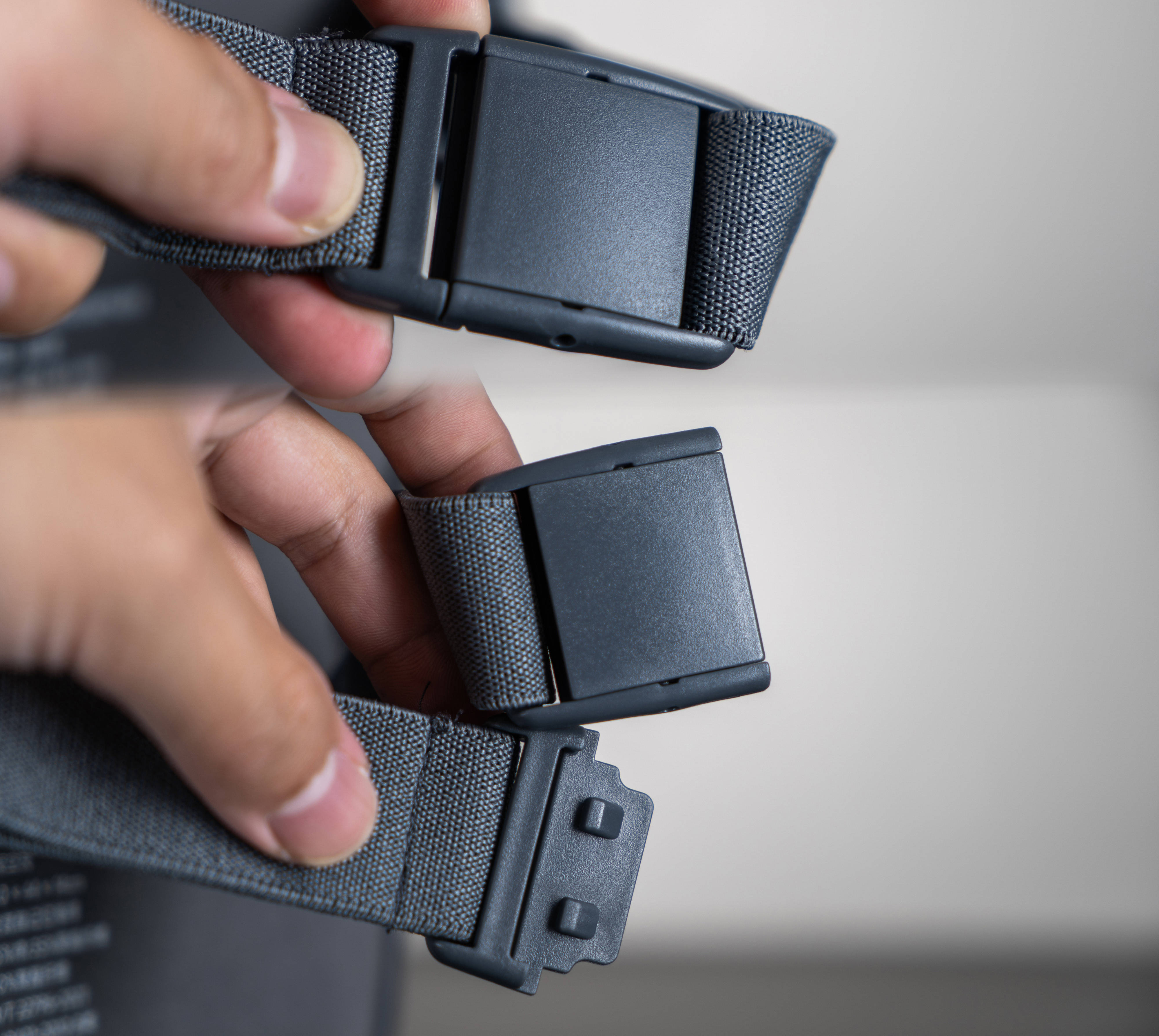 有了它，久坐腰背依旧舒服-8H小灰狗托腰护椎腰靠体验分享