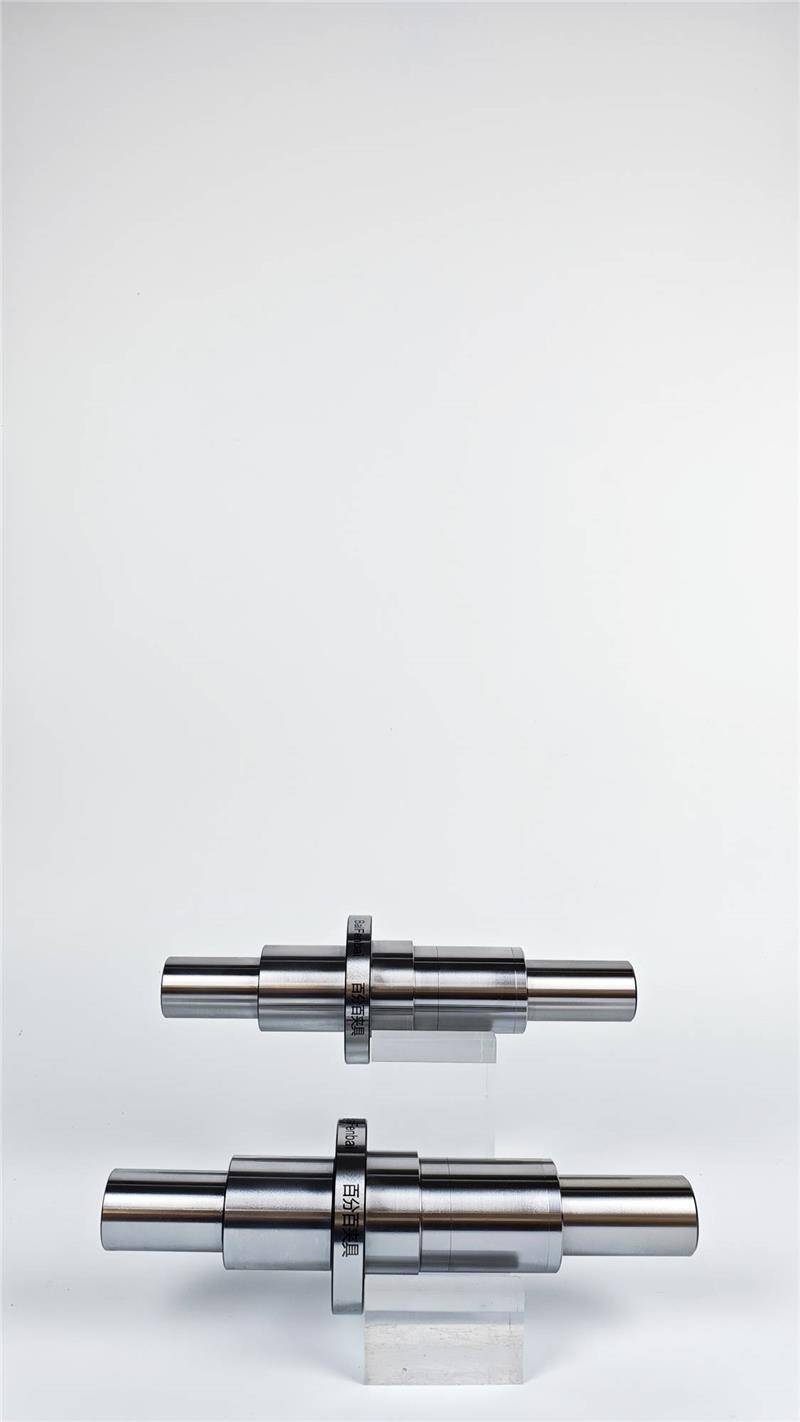 内胀芯轴 vs 内涨芯轴:加工场景的精准适配