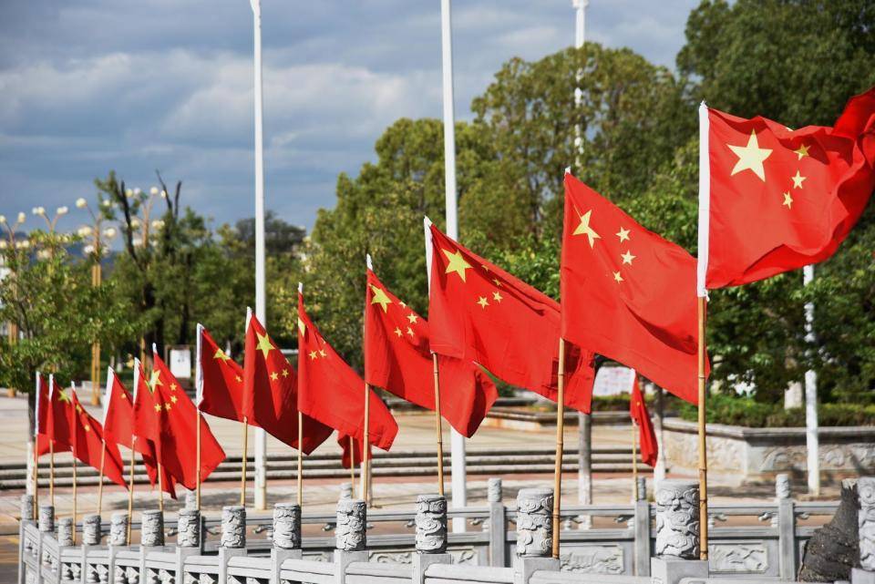 从今天起，中国不再需要日本道歉！这觉醒，来自3500万亡魂的_中国不再需要日本道歉_用实力捍卫历史尊严