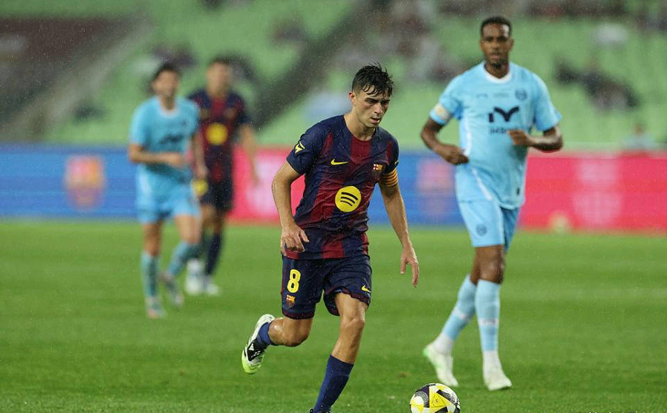 巴萨迎来重要好消息！中场核心佩德里即将回归，切尔西准备迎接挑战了吗？