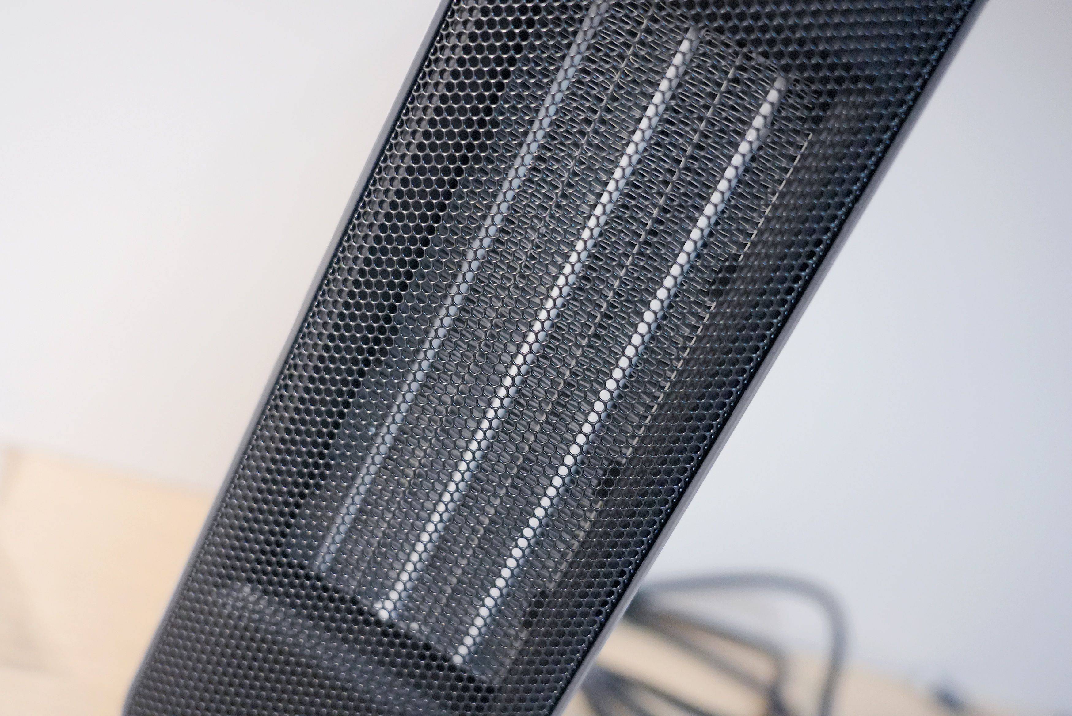 西圣WarmX暖风机实测：2秒速热+四季可用，性价比绝了