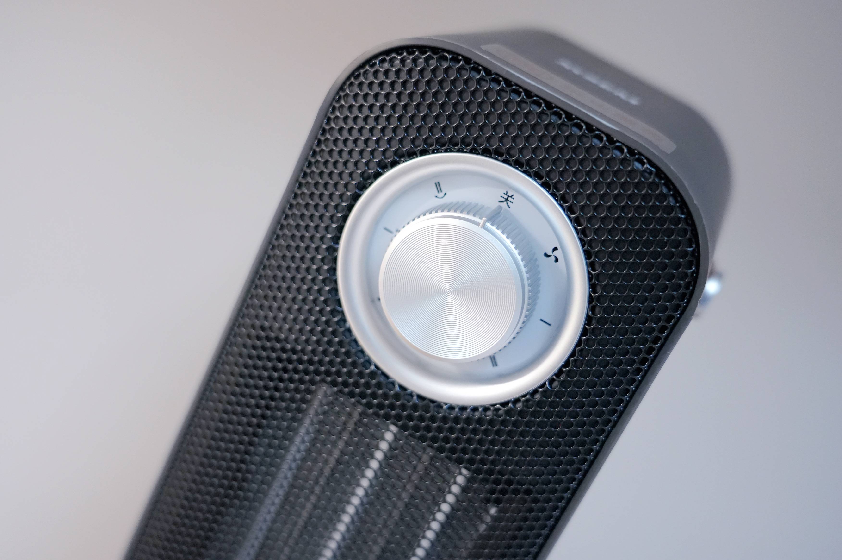 西圣WarmX暖风机实测：2秒速热+四季可用，性价比绝了