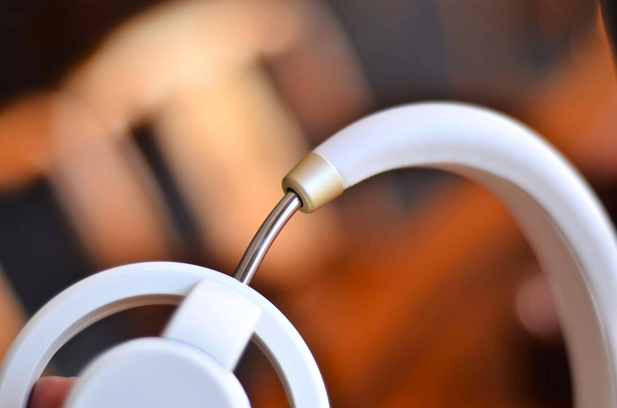 开放式头戴耳机，全天佩戴不闷耳，南卡Bolt发烧音质不伤耳