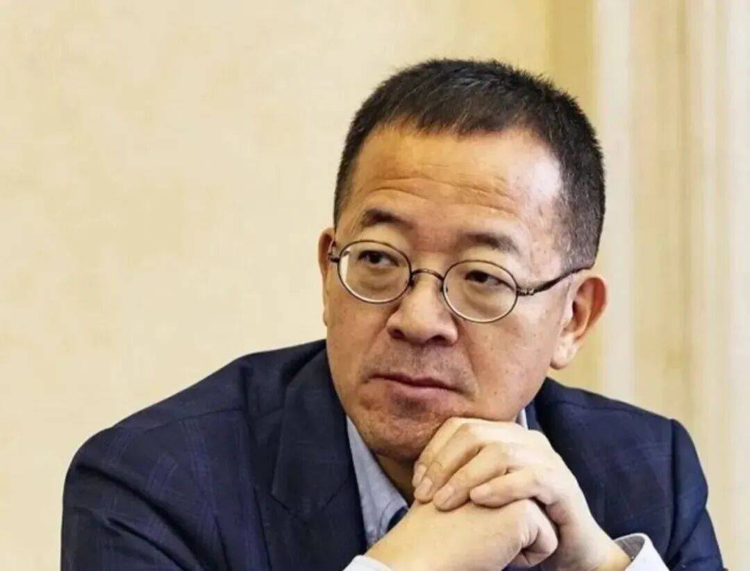 「快评」雷军VS俞敏洪：谁才是更有“登味儿”的企业家？ 