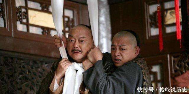 ,什么都没抄到,嘉庆说了两个字,挖出几亿两