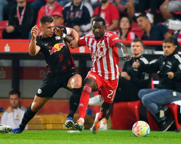 德甲保级战：圣保利VS柏林联合战术博弈与胜负推演