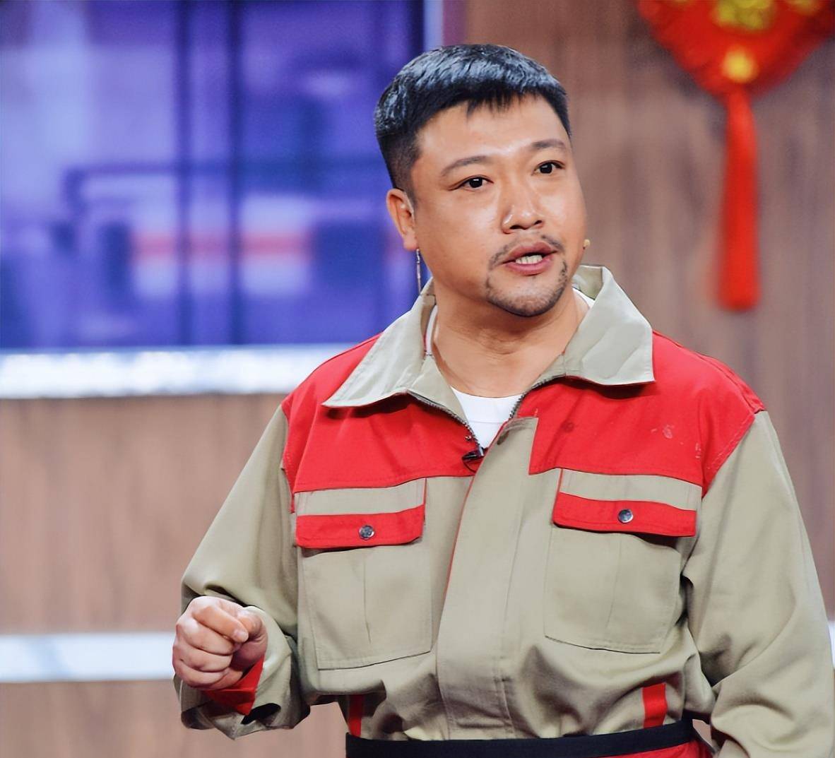 45天暴瘦45斤!贾冰减肥瘦到脱相认不出,网友压力给到沈腾