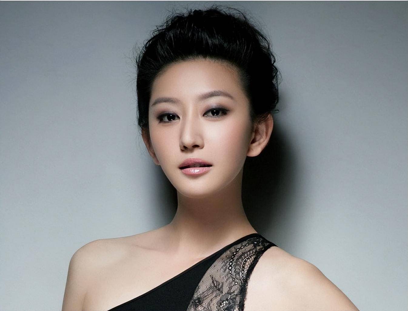 唐一菲:嫁给二婚凌潇肃,在卑微中求幸福,不追求完美婚姻