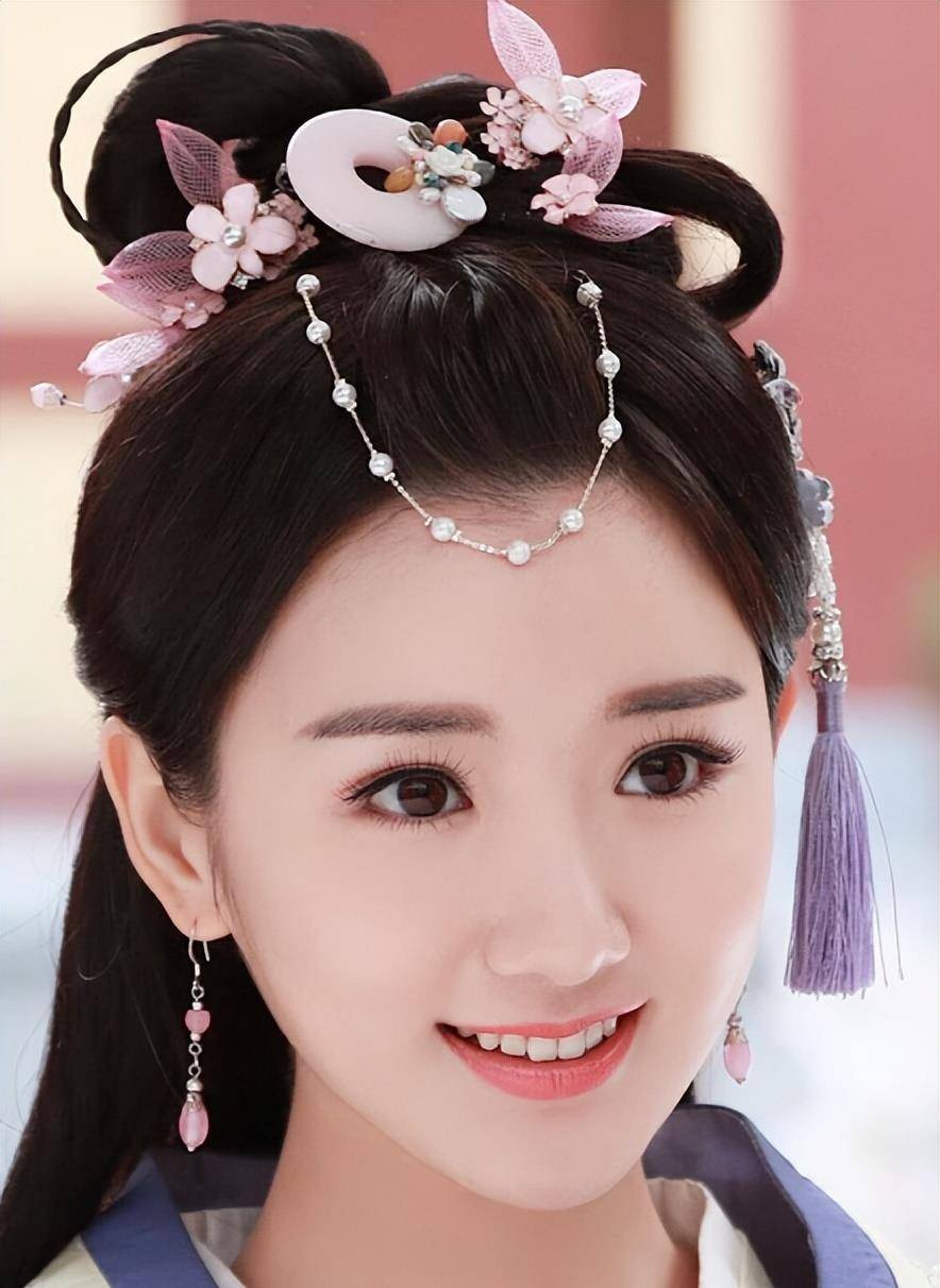 当37岁毛晓彤遇上34岁秦俊杰,我才终于明白,为何说cp感是门玄学