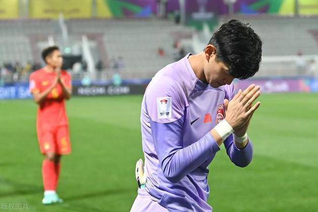 跨越4000公里的足球奔赴：新疆“阿图什杯”见证中国足球最本真的模样呀