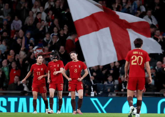 女足惨败，陈婉婷接任主帅？外教薪水超100万欧，谁注意陈婉婷表态