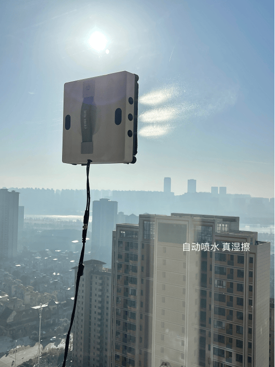 智能擦窗机器人哪个品牌好？2025年擦窗机器人十大排名全方位推荐