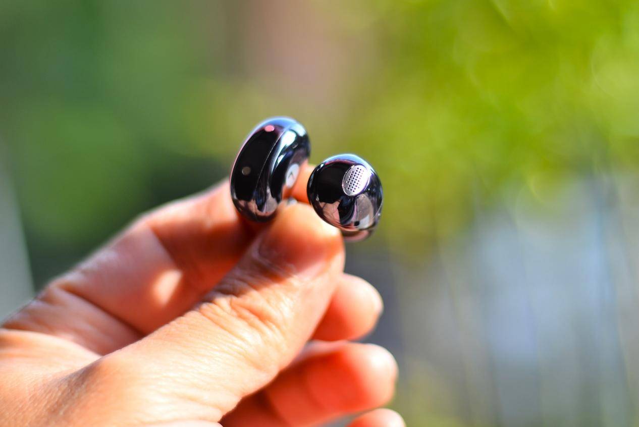 发烧音质佩戴舒适的南卡Clip Super2耳夹式耳机，还带多种AI功能