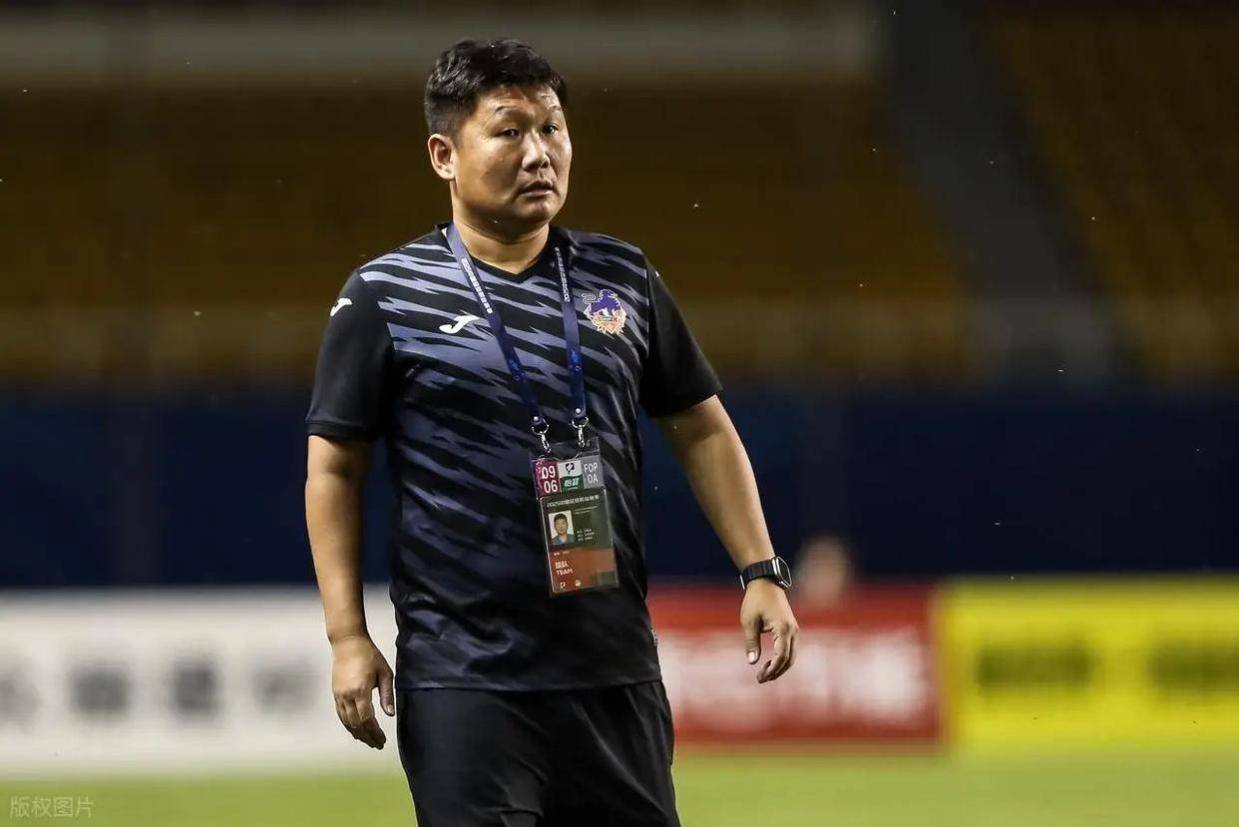 突发！38岁前国脚执教升班马，他能否成功？